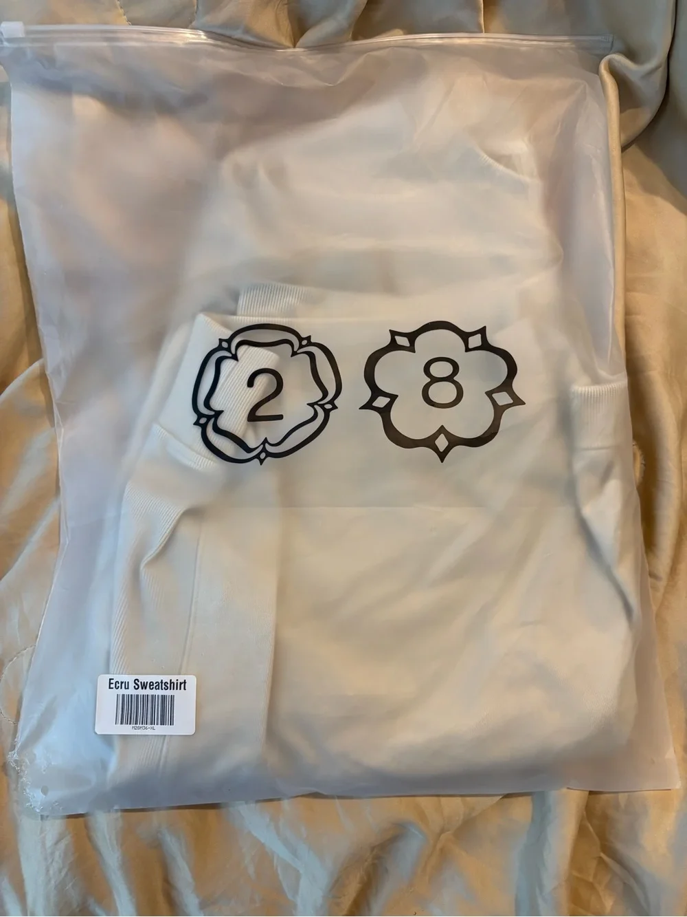 28 Official Programme Ecru Sweatshirt XL, Louis Tomlinson 28OP Clothing - Picture 3 of 16